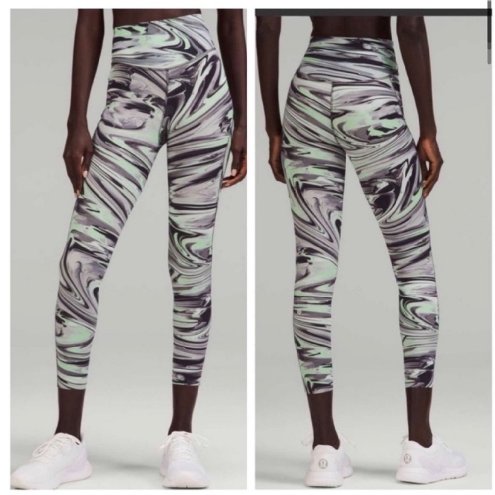 Lululemon Base Pace High-Rise Running Tight 25" in Paint Glide Warp Multi size 4